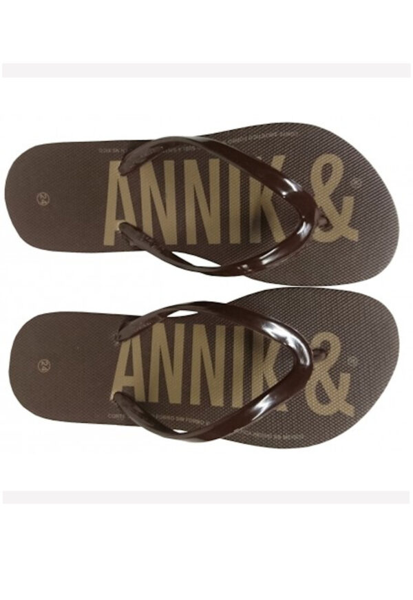 ANNIK & CAFE