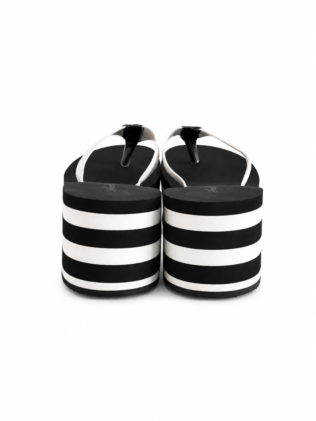DASH NEGRO - Imagen 4